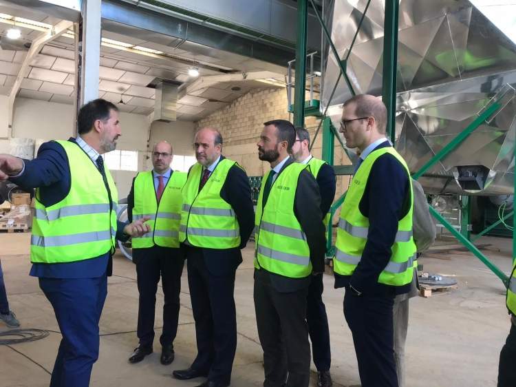 Visita institucional a la red de calor de biomasa de guadalajara