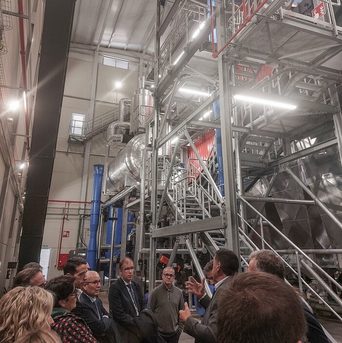 inauguracion caldera biomasa prosol de veolia y vyncke